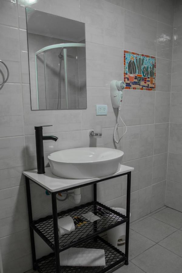 Apartment Robinson - Edificio Erico Orlando *